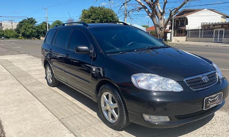 Toyota Fielder...