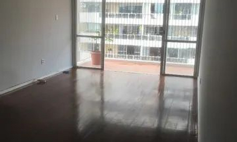 Apartamento 03 Dormi...