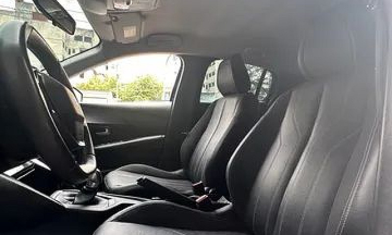 Peugeot 208 Allure 1...
