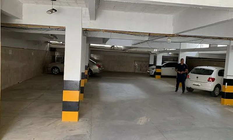 Apartamentos Na Aven...