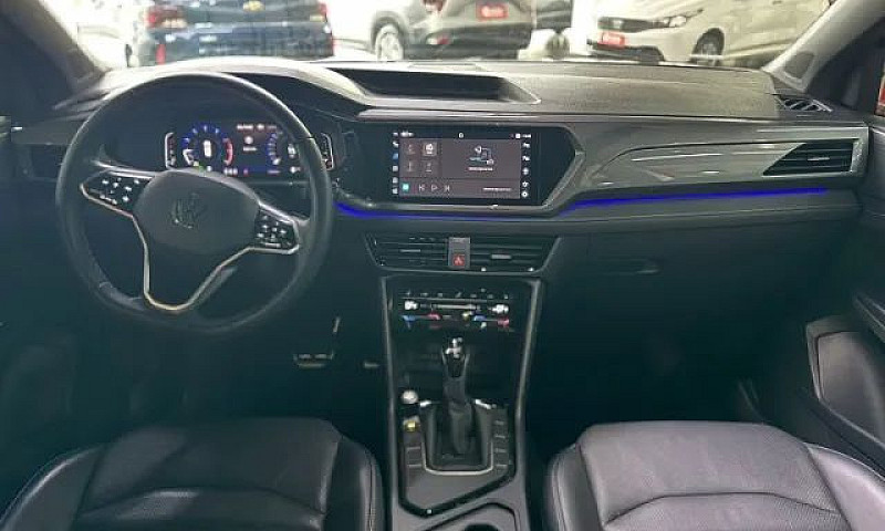 Volkswagen Taos High...