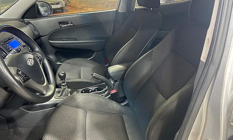 Hyundai I30 2.0 16V ...