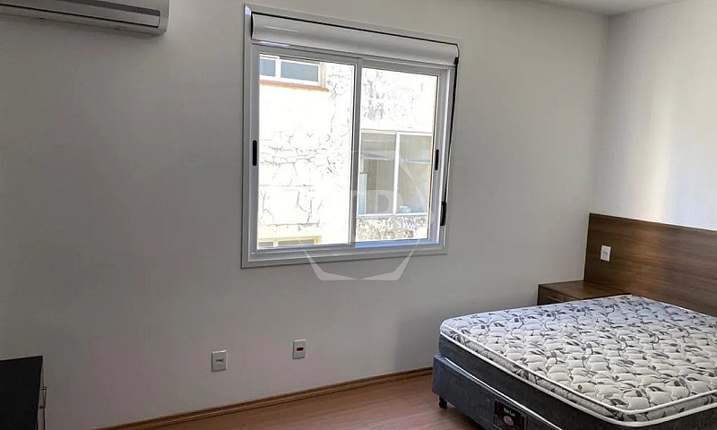 Loft Compacto, Funci...