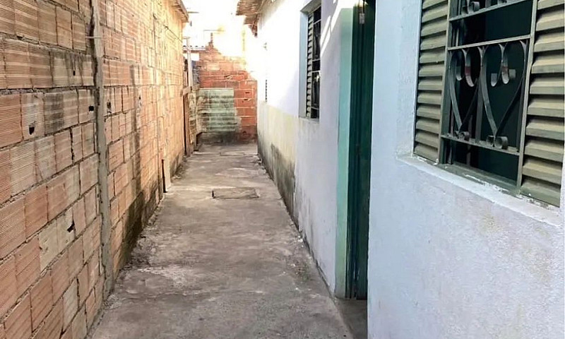 - Vendo Imóvel Em Jo...