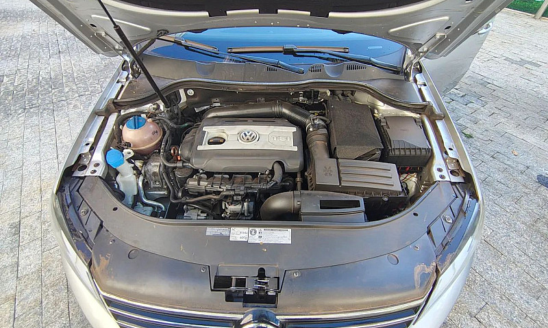 Volkswagen Passat Tb...