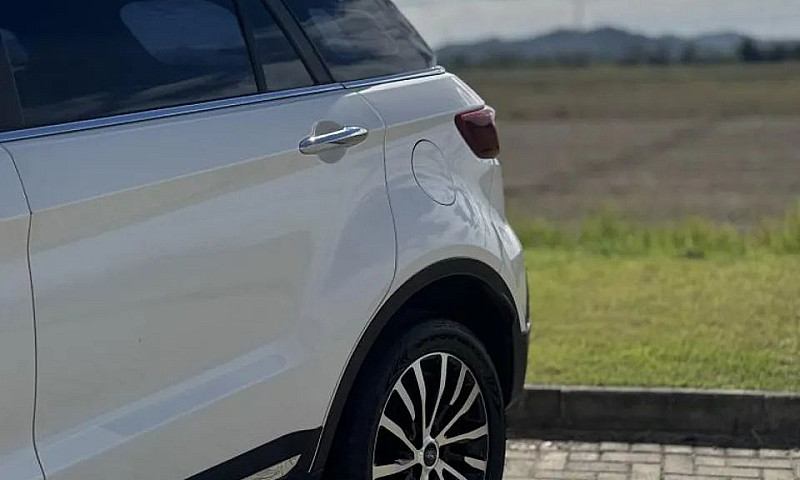 Ford Territory Titan...