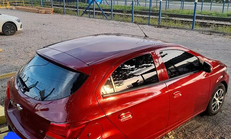 Chevrolet Onix Hatch...