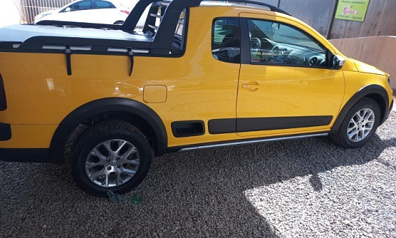 Saveiro Cross 