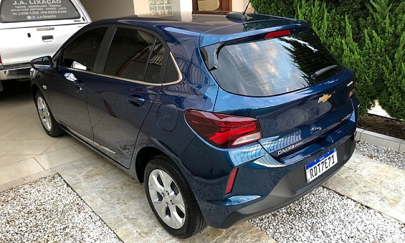 Onix 1.0 Turbo Premi...