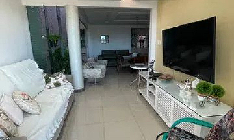 Casa Na Jabotiana ....