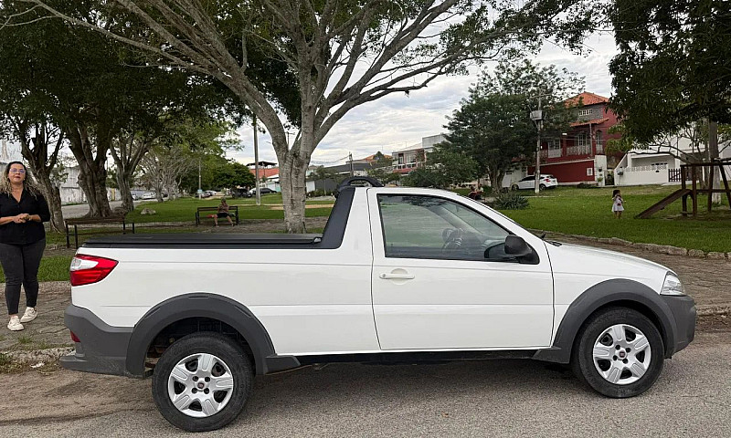 Fiat Strada Working ...