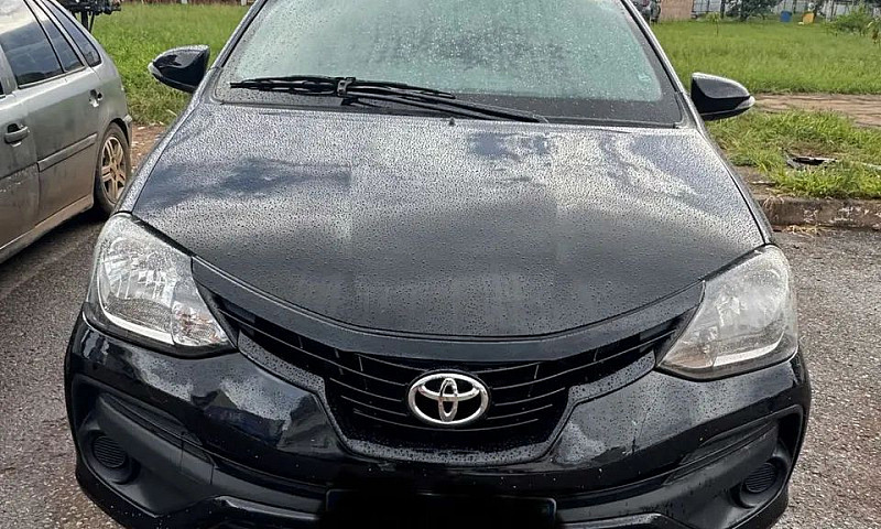 Toyota Etios X Plus ...