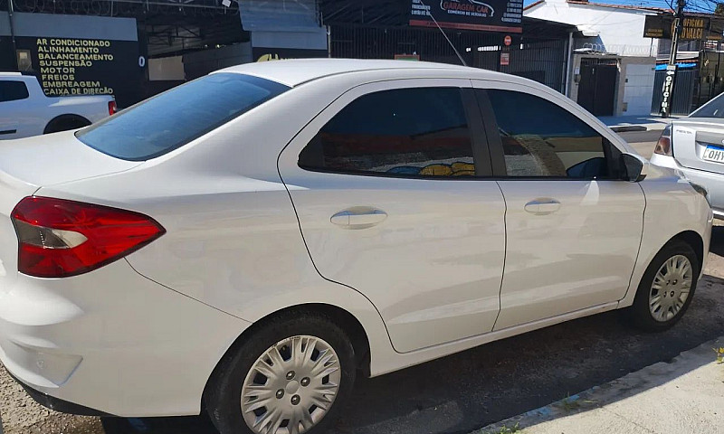 Ford Ka 1.5 Sedan Se...