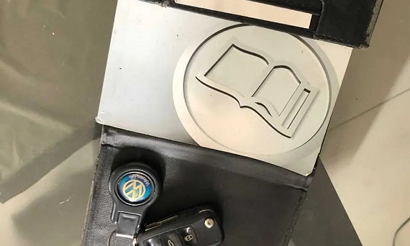 Volkswagen Jetta Com...