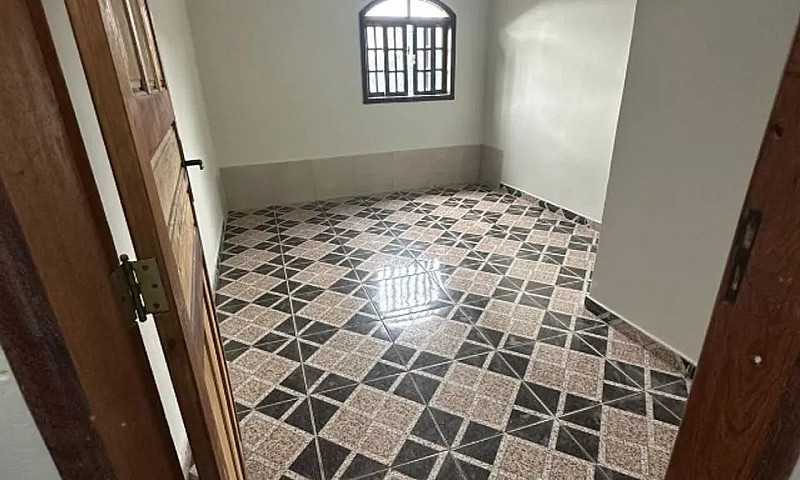 Casa Na Estrada Da S...