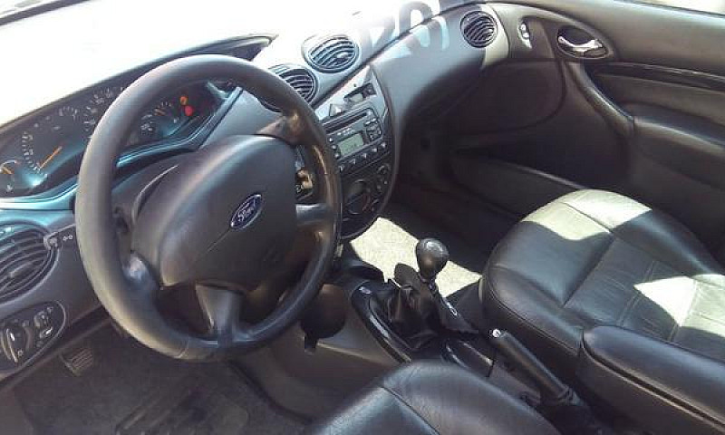 Ford Focus Ghuia...