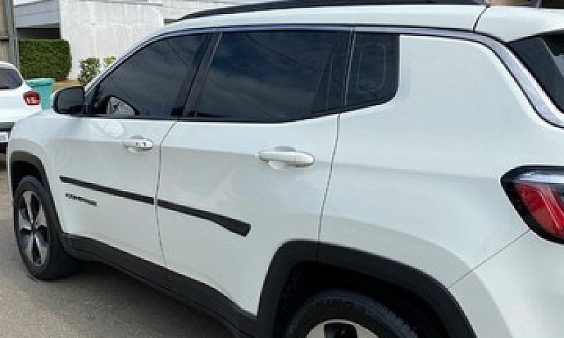 Jeep Compass Longitu...