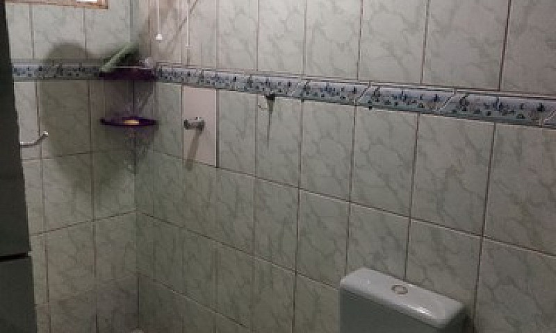 Casa De Duas Suítes ...