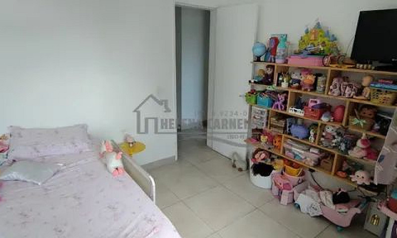 Hc  Apartamento Em B...