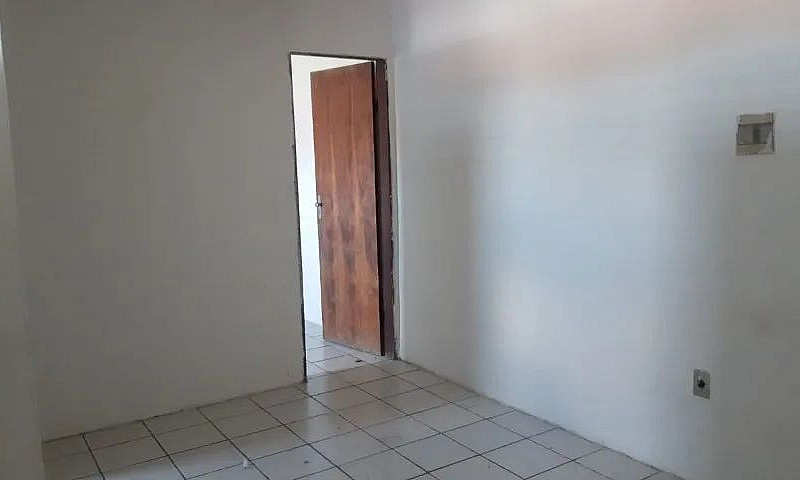 Kitnet Em Ótima Loca...