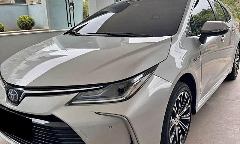 Toyota Corolla Altis...
