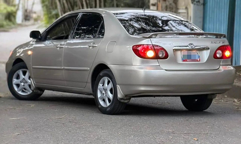 Toyota Corolla Xei 1...