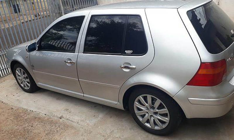 Vendo Golf...