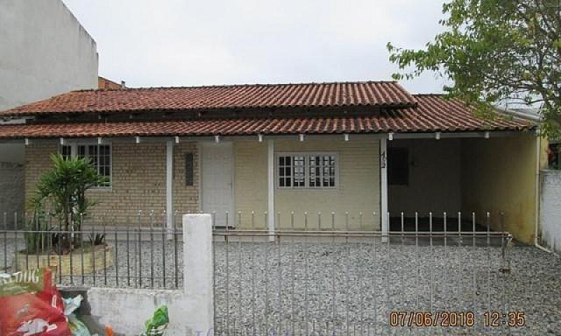 Casa Para Alugar Com...