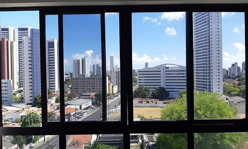 Apto Na Madalena Com...