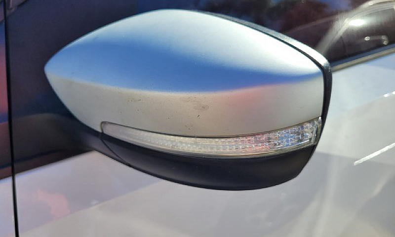 Vw - Up! Cross 1.0 T...