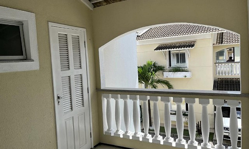 Casa 3 Suites Em Con...