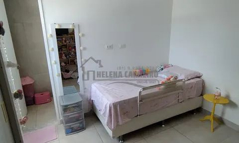 Hc  Apartamento Em B...