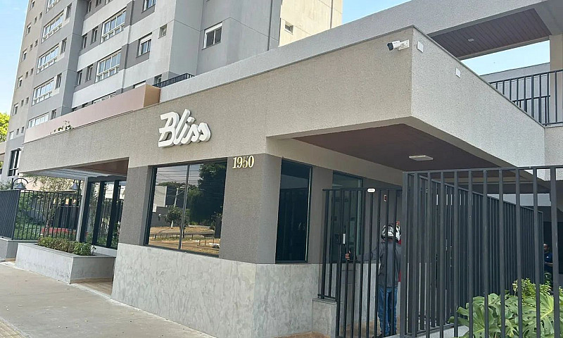 Apartamento Com 3 Qu...