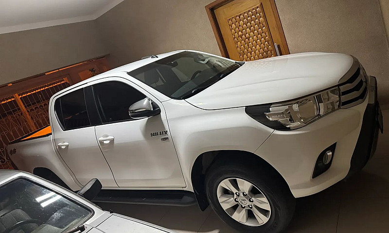 Toyota Hilux Cd Srv ...