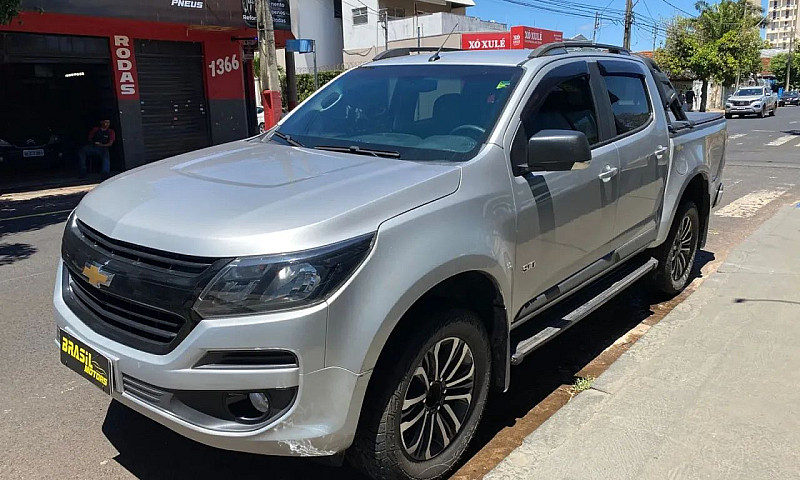 Chevrolet S10 Pick-U...