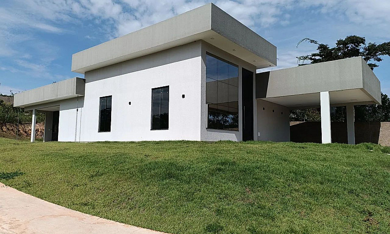 Fantástica Casa Nova...