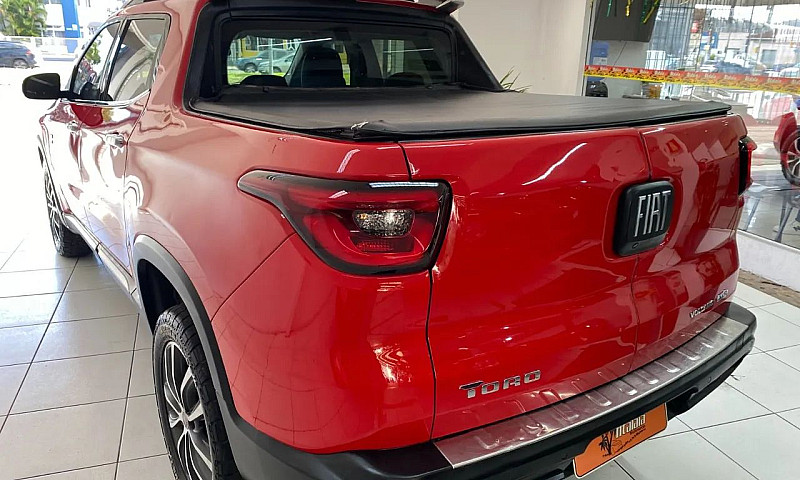Fiat Toro Volcano 2....