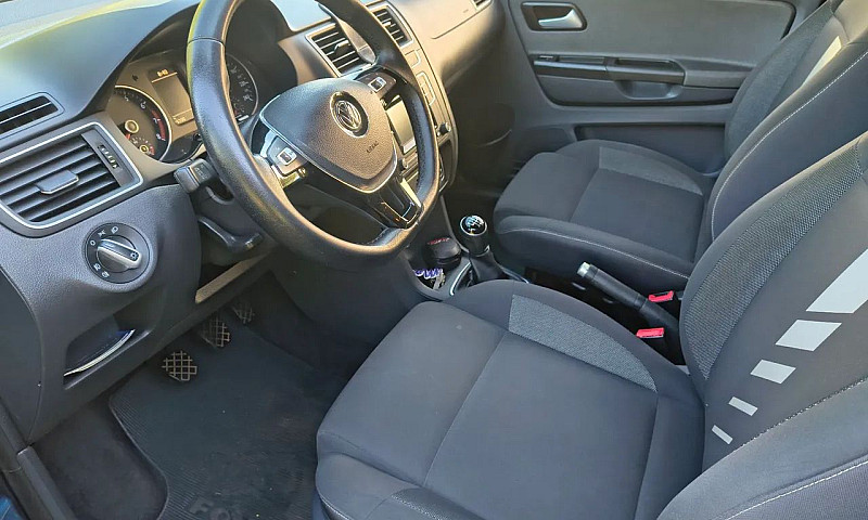 Volkswagen Fox Run 1...