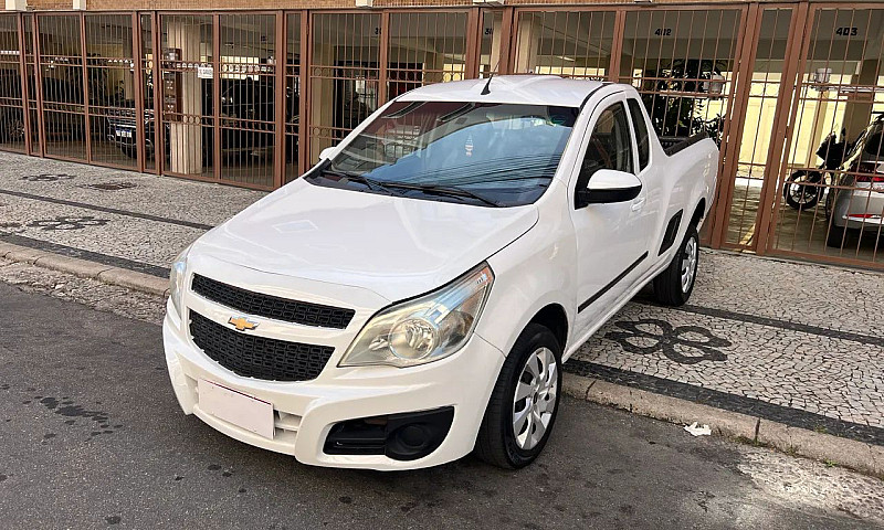 Chevrolet Montana Ls...