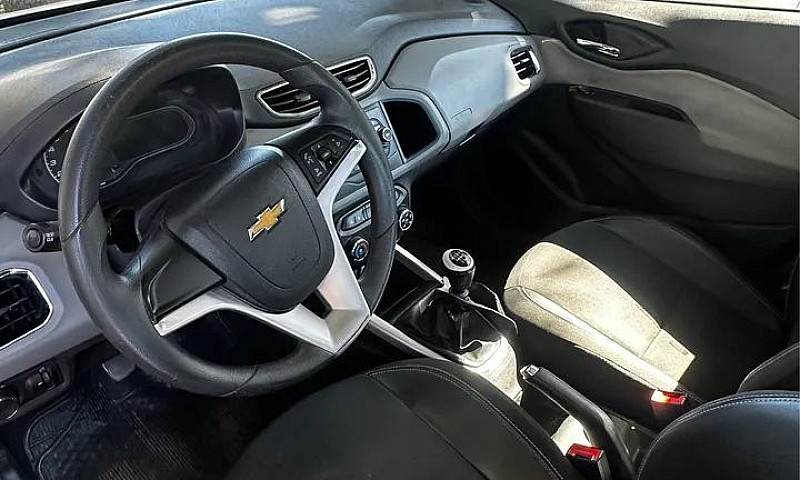 Chevrolet Onix Hatch...