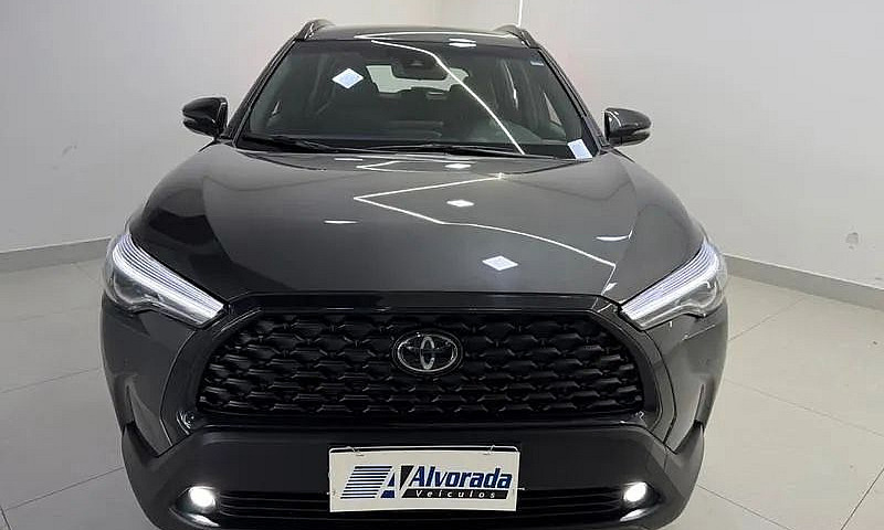 Toyota Corolla Cross...