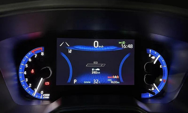 Toyota Corolla Cross...