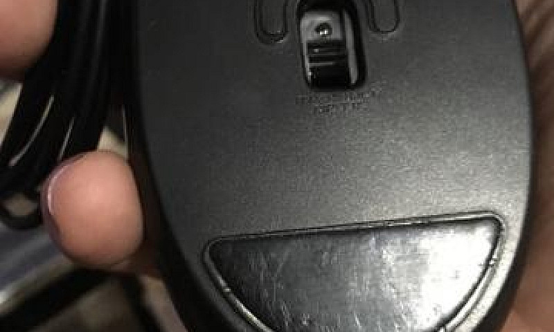 Mouse Logitech G100S...