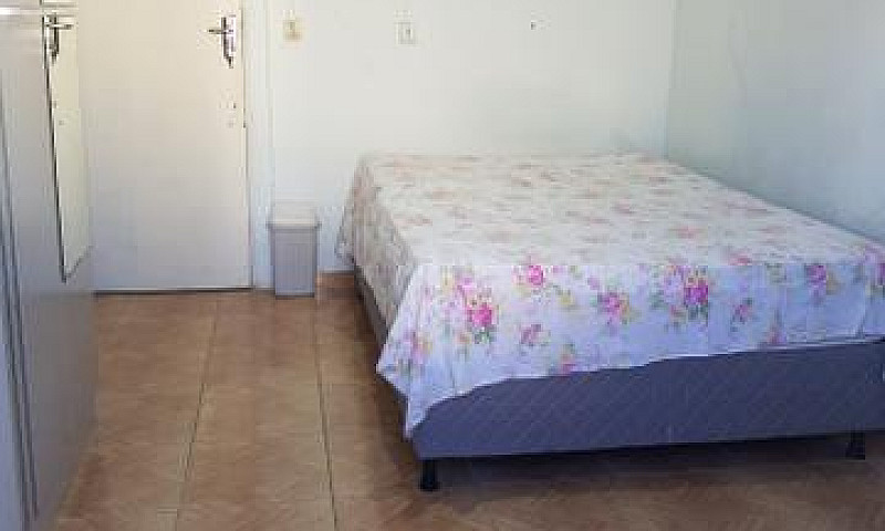 Alugo Quarto Na Prai...