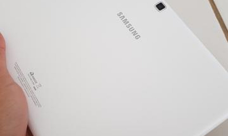 Samsung Tab 4 Semi N...