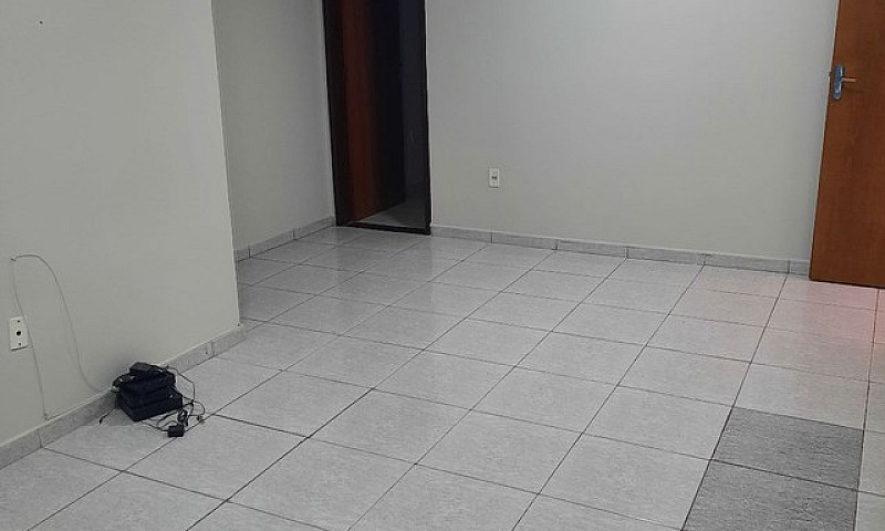 Aluga-Se Apartamento...