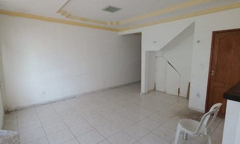 Alugo Casa Tipo Apto...