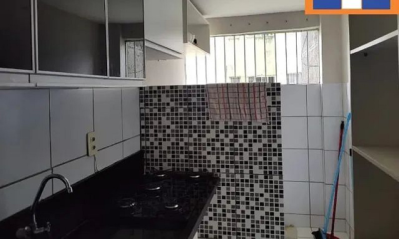 Apartamento Semi-Mob...