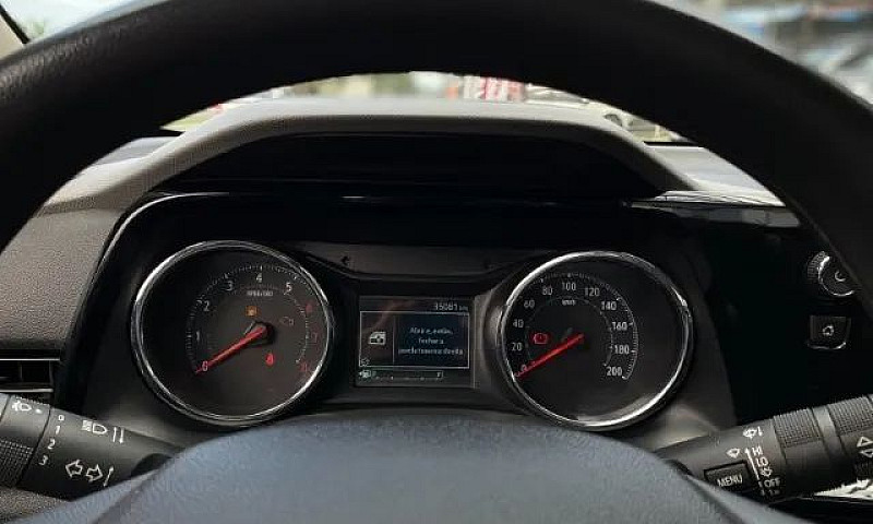 Chevrolet Montana 1....