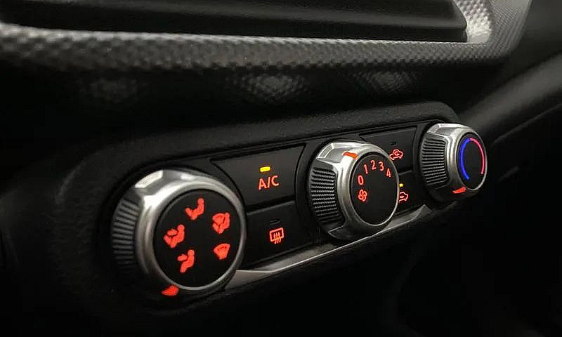 Nissan Kicks Active ...